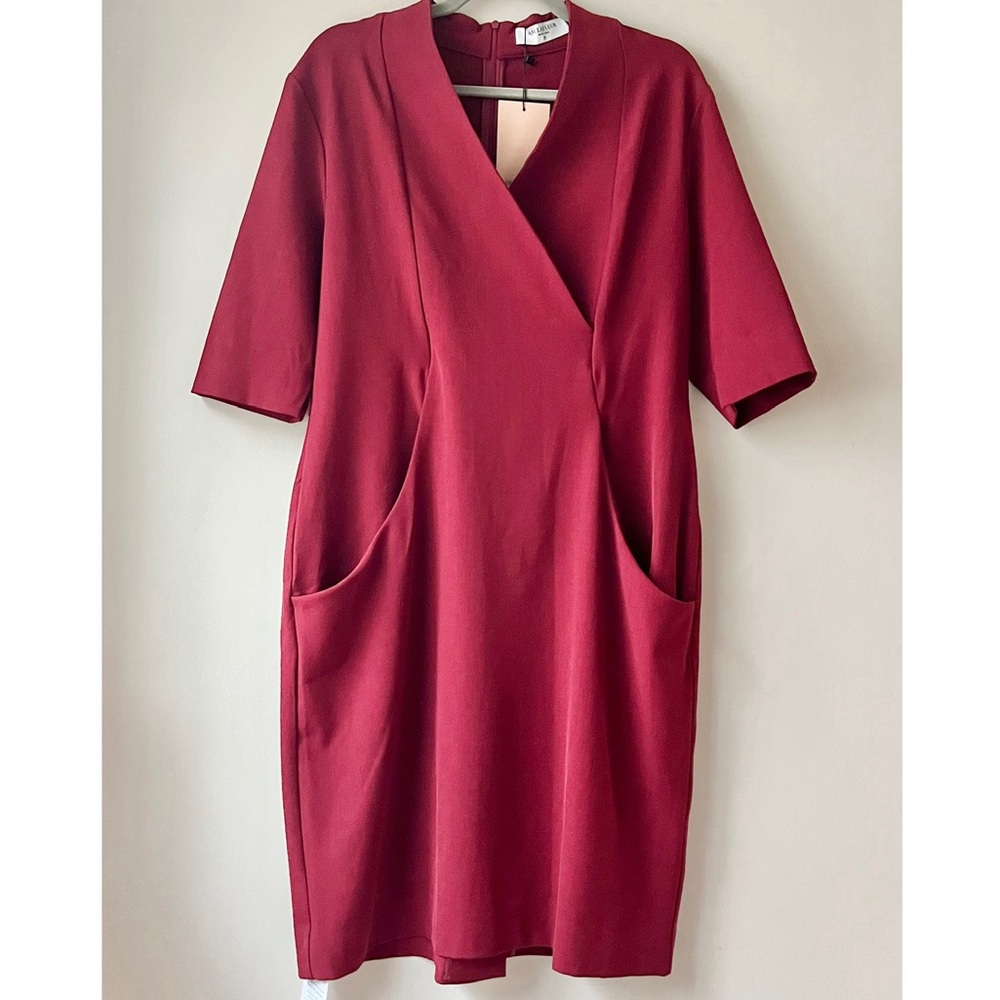 M.M. Lafleur NWT Womens The Maxwell Dress V Neck in Pomegranate Red Size 14 - Picture 2 of 6